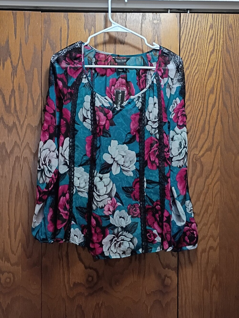 White House Black Market Blouse